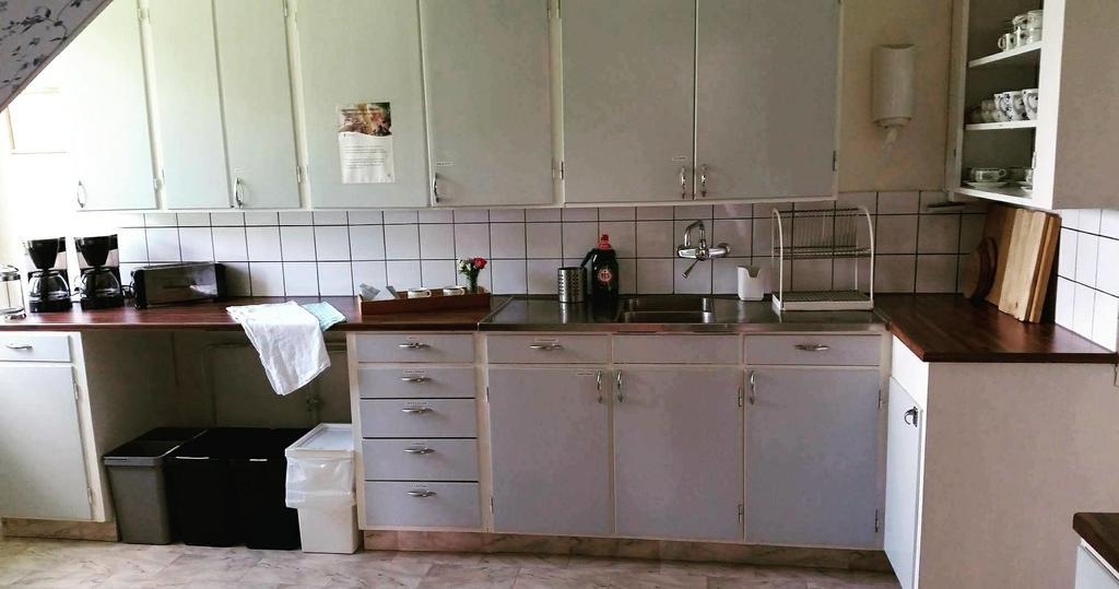Takern Vandrarhem Svanshals Esterno foto